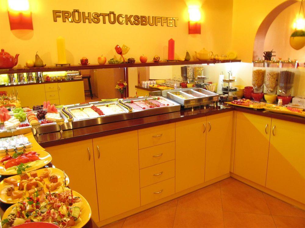 Hotel Am Hauptbahnhof Σβερίν Εξωτερικό φωτογραφία